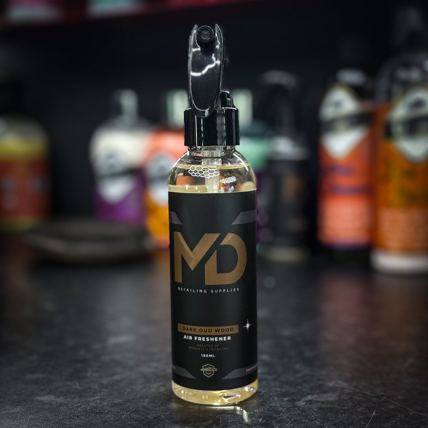 MD Dark Oud Wood - Luxury Airfreshener